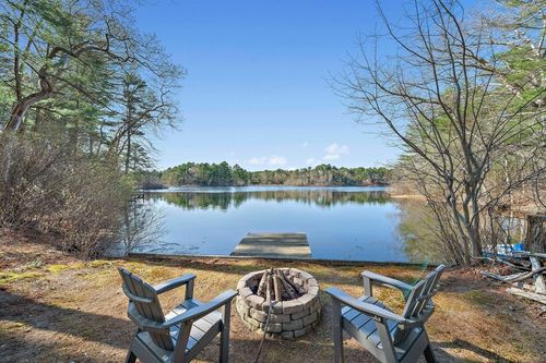 170 Lake Shore Dr, Duxbury, MA, 02332-4105 | Card Image