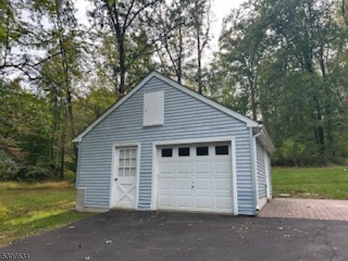 368 Strotz Rd, Asbury, NJ, 08802-1116 | Card Image