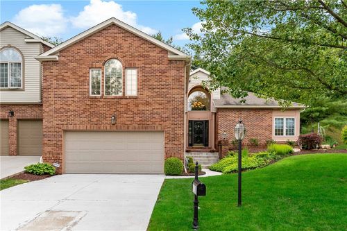 195 Fairway Landings Dr, Canonsburg, PA, 15317-9568 | Card Image