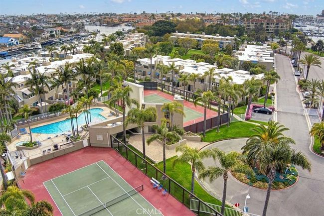 3366 Tempe Dr, House other with 2 bedrooms, 3 bathrooms and 2 parking in Huntington Beach CA | Image 54