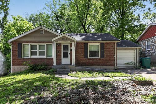 8110 Underhill Drive, University City, MO, 63114 | Card Image