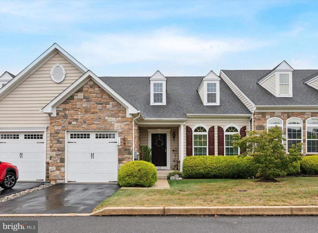 Caspian Ln, Norristown, PA 19403