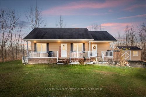 16214 Northfield Rd, Lunenburg, ON, K0C1R0 | Card Image