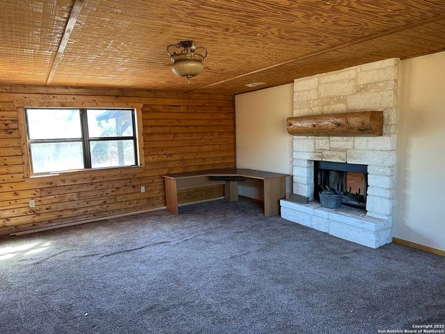 4500 Hickory Forrest Dr, House other with 2 bedrooms, 2 bathrooms and null parking in Seguin TX | Image 4