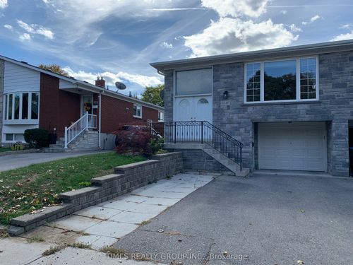 main-3346 Ivernia Rd, Mississauga, ON, L4Y3E8 | Card Image