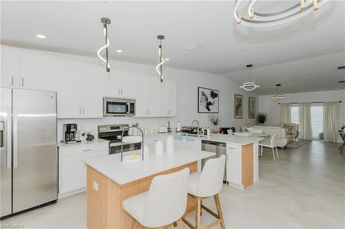 unit-3425-5466 Double Eagle Cir, Ave Maria, FL, 34142-5233 | Card Image