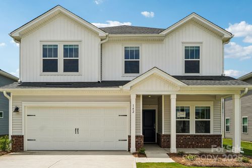 2073 Sunflower Cir, Newton, NC, 28658-9288 | Card Image