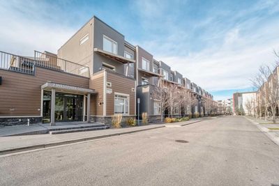 220 - 7 Westpark Common Sw, Condo with 2 bedrooms, 2 bathrooms and 1 parking in Calgary AB | Image 1