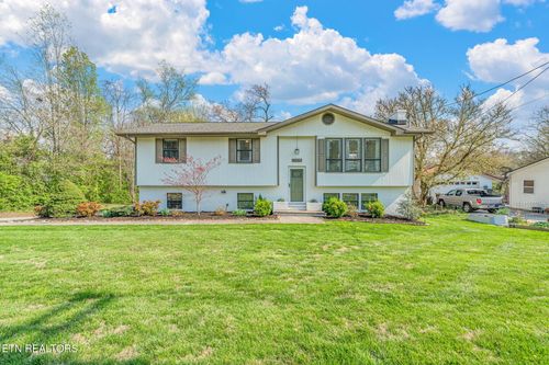 7634 Luscombe Dr, Knoxville, TN, 37919-7110 | Card Image