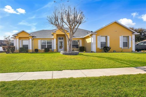 10521 Cedar Forest Cir, Clermont, FL, 34711-6152 | Card Image