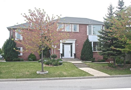 3157 Shadetree Dr, Mississauga, ON, L5N6P3 | Card Image