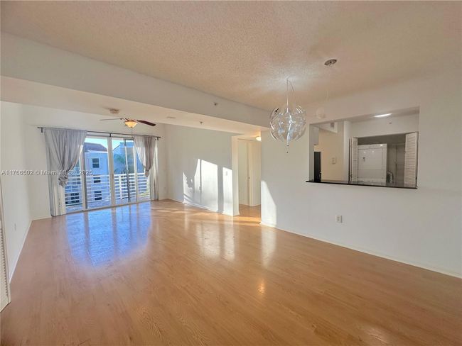 APT-302 - 2731 Ocean Club Blvd, Condo with 2 bedrooms, 2 bathrooms and null parking in Hollywood FL | Image 4