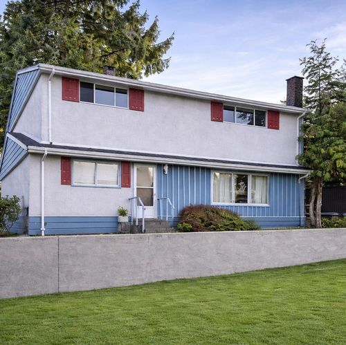 12144 94a Avenue, Surrey, BC, V3V1M3 | Card Image