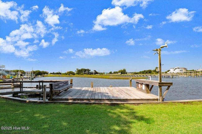 123 Cedar Ln, House other with 2 bedrooms, 1 bathrooms and null parking in Cedar Point NC | Image 43
