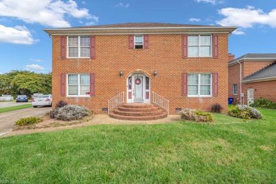 17 Columbia Court, House other with 4 bedrooms, 2 bathrooms and null parking in Portsmouth VA | Image 1