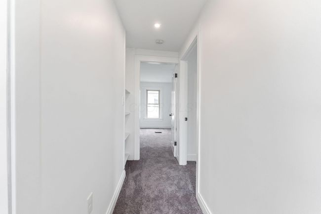 206 W Columbus St, House other with 4 bedrooms, 2 bathrooms and null parking in Lithopolis OH | Image 30