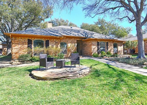 4017 Bobbin Ln, Addison, TX, 75001-3104 | Card Image