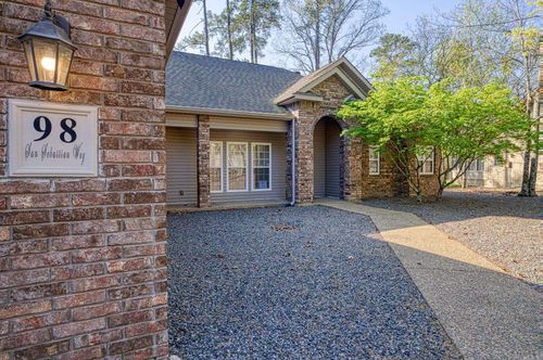 98 San Sebastian Way, Hot Springs Village, AR, 71909-6522 | Card Image