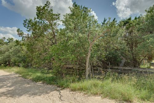 17503 Lake Shore Dr, Dripping Springs, TX, 78620-3214 | Card Image