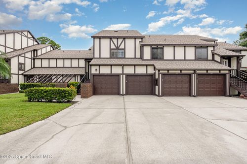 24c-695 Greenwood Manor Cir, Melbourne, FL, 32904-1913 | Card Image