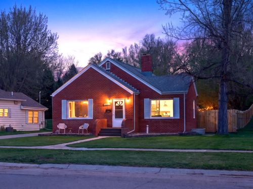 1032 Kingsbury St, Belle Fourche, SD, 57717-1921 | Card Image