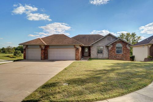 3582 N Thistlewood Ct, Springfield, MO, 65803-6400 | Card Image