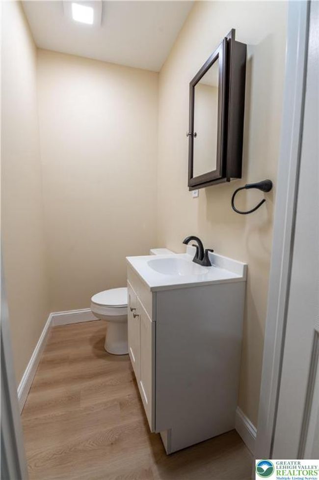 23 Devon Dr, House other with 5 bedrooms, 4 bathrooms and null parking in Palmer Twp PA | Image 12