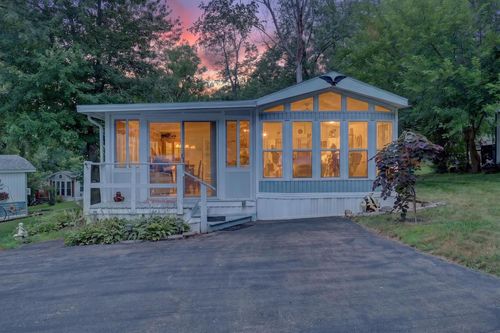 470 Skyline Dr, Edgerton, WI, 53534 | Card Image