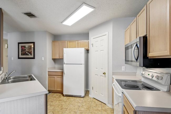2101 Barnett Dr, House other with 4 bedrooms, 2 bathrooms and 1 parking in Cedar Park TX | Image 10