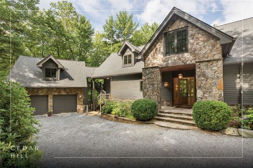 895 W Rochester Dr, Cashiers, NC, 28717-8805 | Card Image