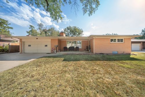 460 N Pamela Ave, Wichita, KS, 67212-3784 | Card Image