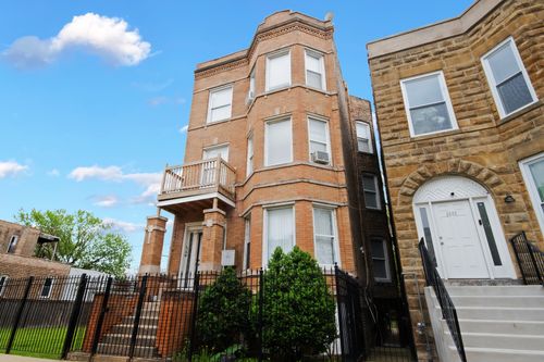 2931 W Lexington St, Chicago, IL, 60612-3439 | Card Image