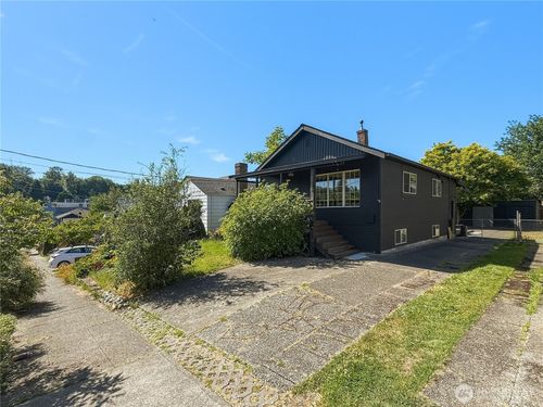 3526 S Bennett St, Seattle, WA, 98118-6120 | Card Image