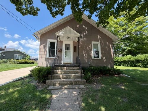 322 Fitzgerald St, Oglesby, IL, 61348-1013 | Card Image
