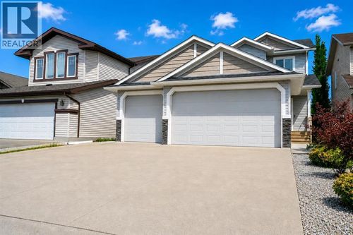 8530 102 Ave, Grande Prairie, AB, T8X0B5 | Card Image