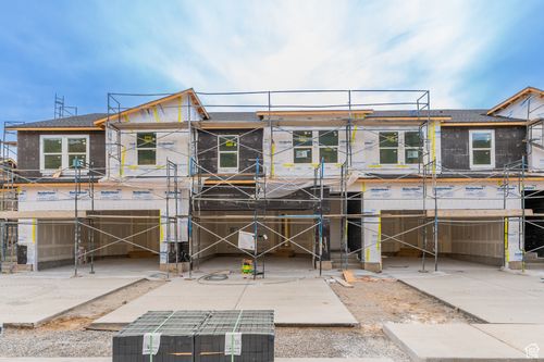 352-4672 S Heartwood Rd, Mapleton, UT, 84664 | Card Image