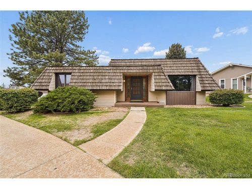 32 Douglas Dr S, Broomfield, CO, 80020-1106 | Card Image
