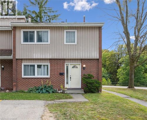 41-121 University Ave E, Waterloo, ON, N2J4J1 | Card Image