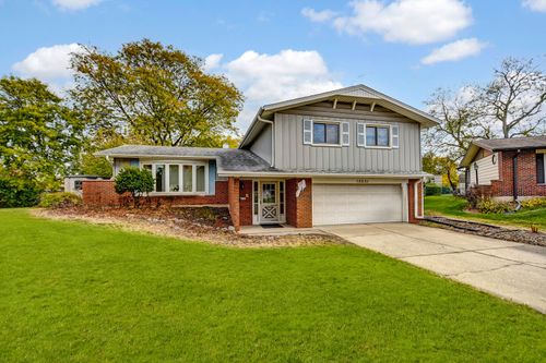 15251 Colina Ave, Oak Forest, IL, 60452-1914 | Card Image