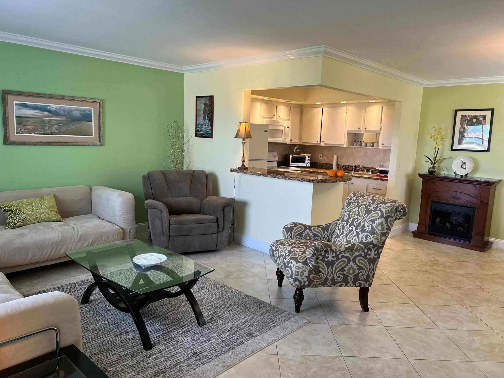 Tuscany B , Delray Beach, FL 33446