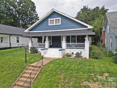 702 5th St, Spencer, NC, 28159-1520 | Card Image