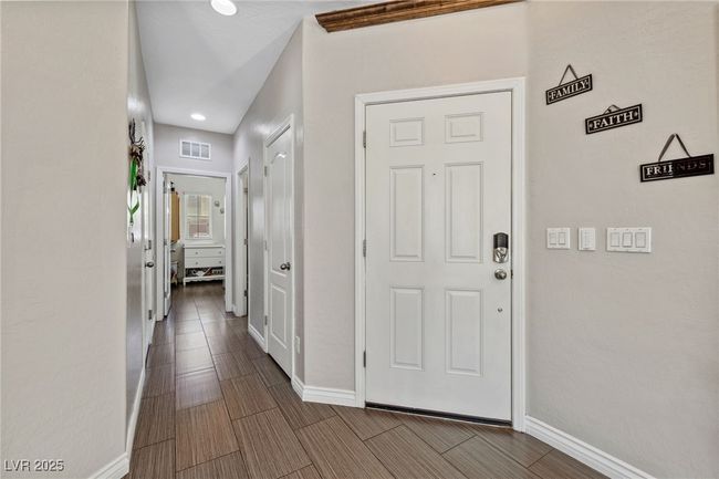 6409 Dundock Ave, House other with 4 bedrooms, 3 bathrooms and null parking in Las Vegas NV | Image 11