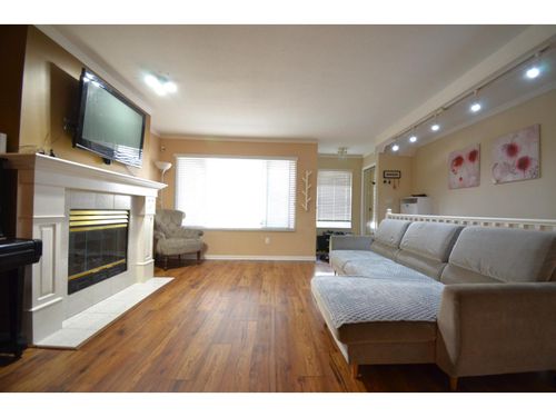 108-10308 155a St, Surrey, BC, V3R4K5 | Card Image