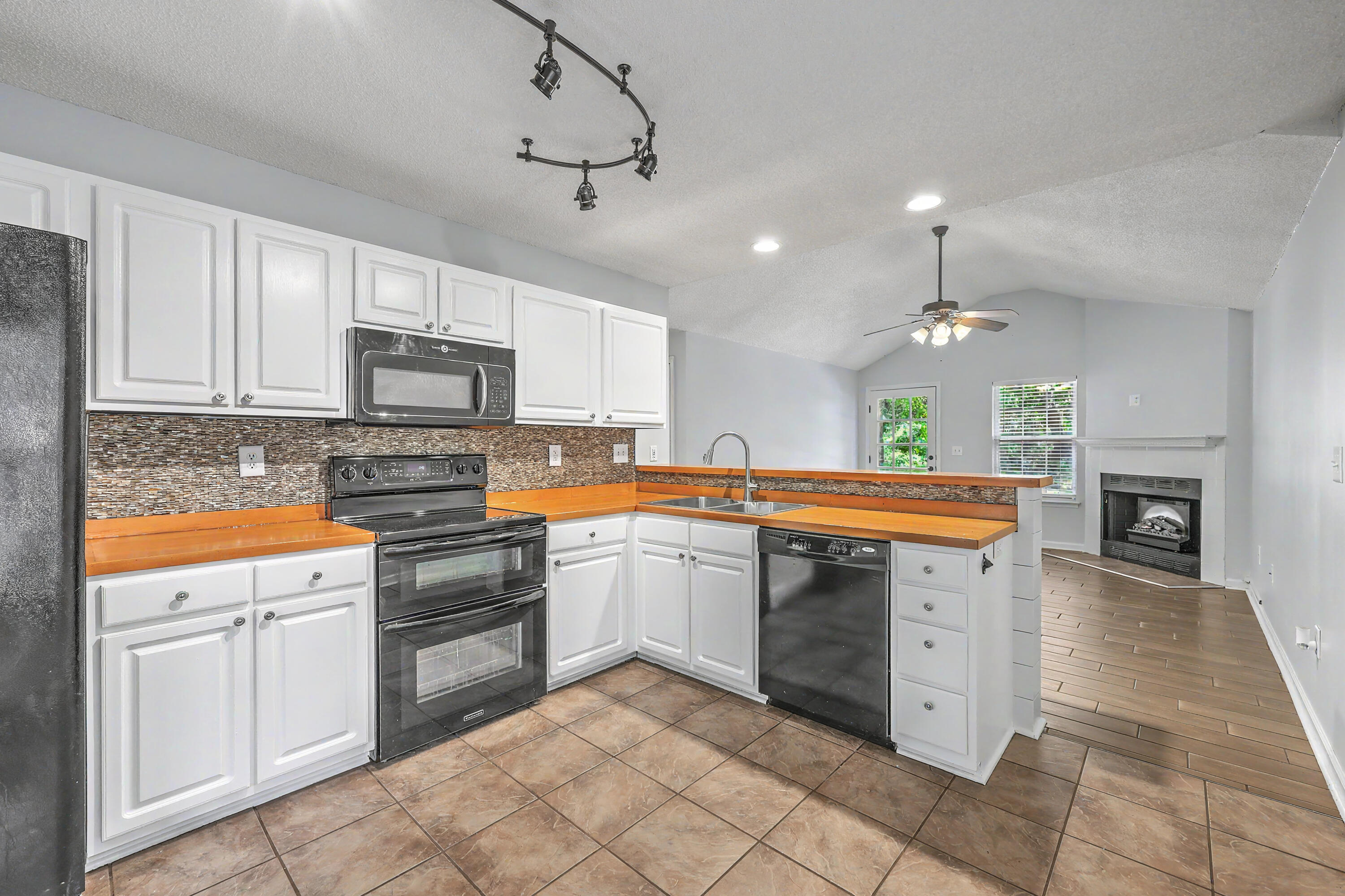 Residential in Charleston 4