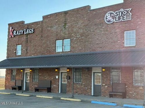 13370 Highway 61 N, Robinsonville, MS, 38664-9798 | Card Image