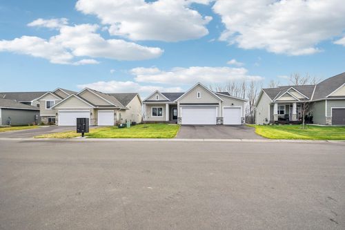 1732 Spruce St, Farmington, MN, 55024-1817 | Card Image