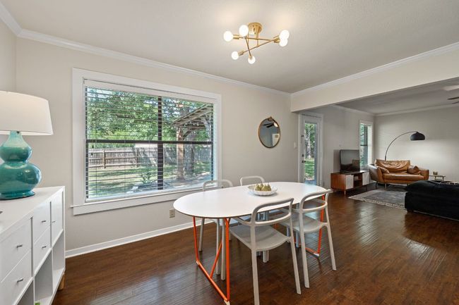 Enjoy a meal while overlooking your peaceful backyard! | Image 11