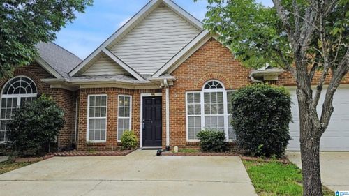 143 Hayesbury Ln, PELHAM, AL, 35124-2734 | Card Image
