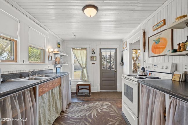 130 Harold Ln, House other with 3 bedrooms, 2 bathrooms and 1 parking in Davis NC | Image 14