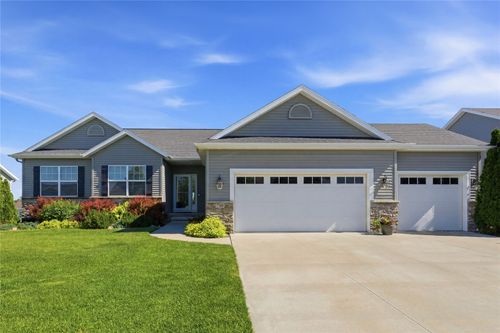 7700 1st Ave Nw, Cedar Rapids, IA, 52405-4779 | Card Image